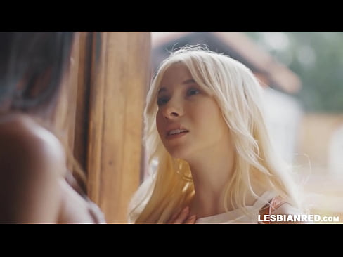 ❤️ Hoʻi mai ke kaikamahine i ka home i kekahi mau mahina ma hope a hoʻopau i ka ʻai ʻana i ka pussy a kona stepmom ️ Porn video iā mākou haw.porn-milf-300.ru ❌️